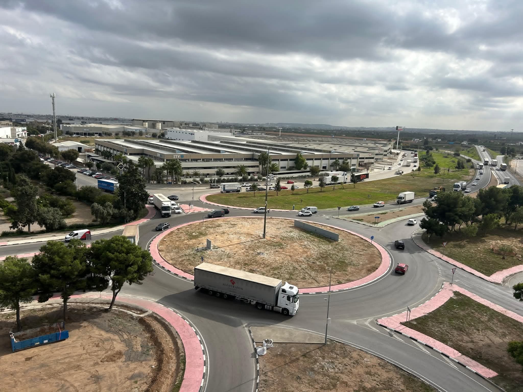 LA DIPUTACIÓN LICITA EN RIBA-ROJA DE TÚRIA UNA NUEVA GLORIETA DE LA  CV-374