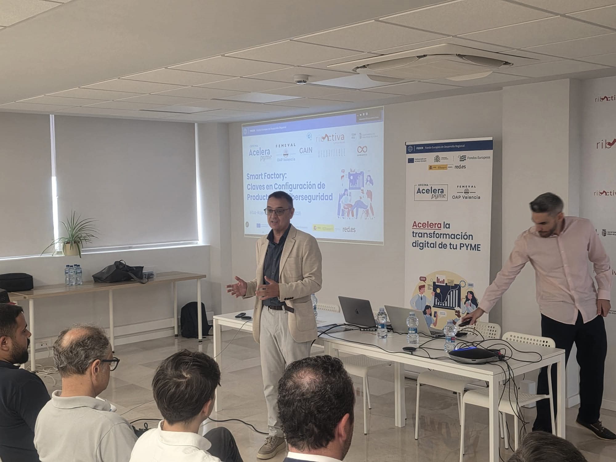 Jornada "Smart Factory: Claves en Configuración de Producto, IA y Ciberseguridad"
